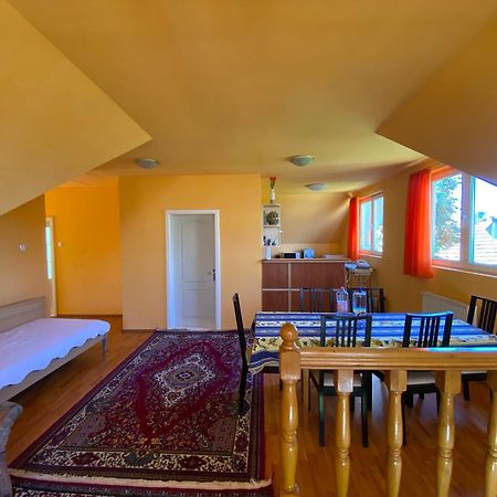 Fuzfa Apartman Joseni  Εξωτερικό φωτογραφία